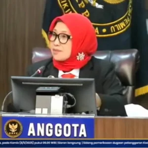 KPU Bengkulu Akui Surat Edaran Tak Sesuai PKPU, Tapi Tetap Umumkan Status Tersangka Rohidin KPU Bengkulu Akui Surat Edaran Tak Sesuai PKPU, Tapi Tetap Umumkan Status Tersangka Rohidin