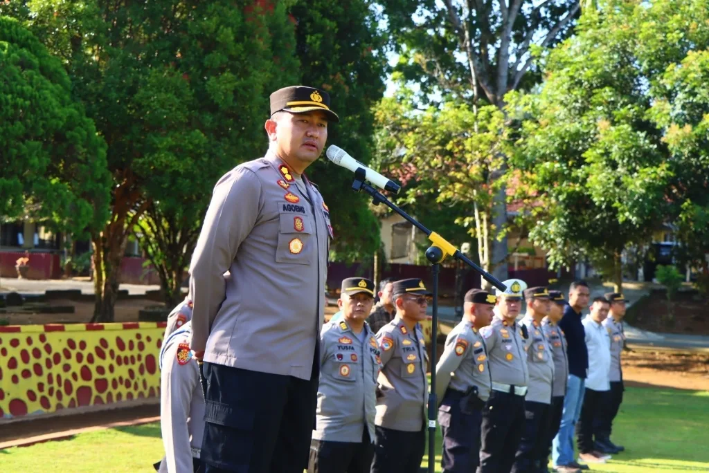 Polres Lebong Gelar Apel Siaga Peringati Hari Buruh Sedunia