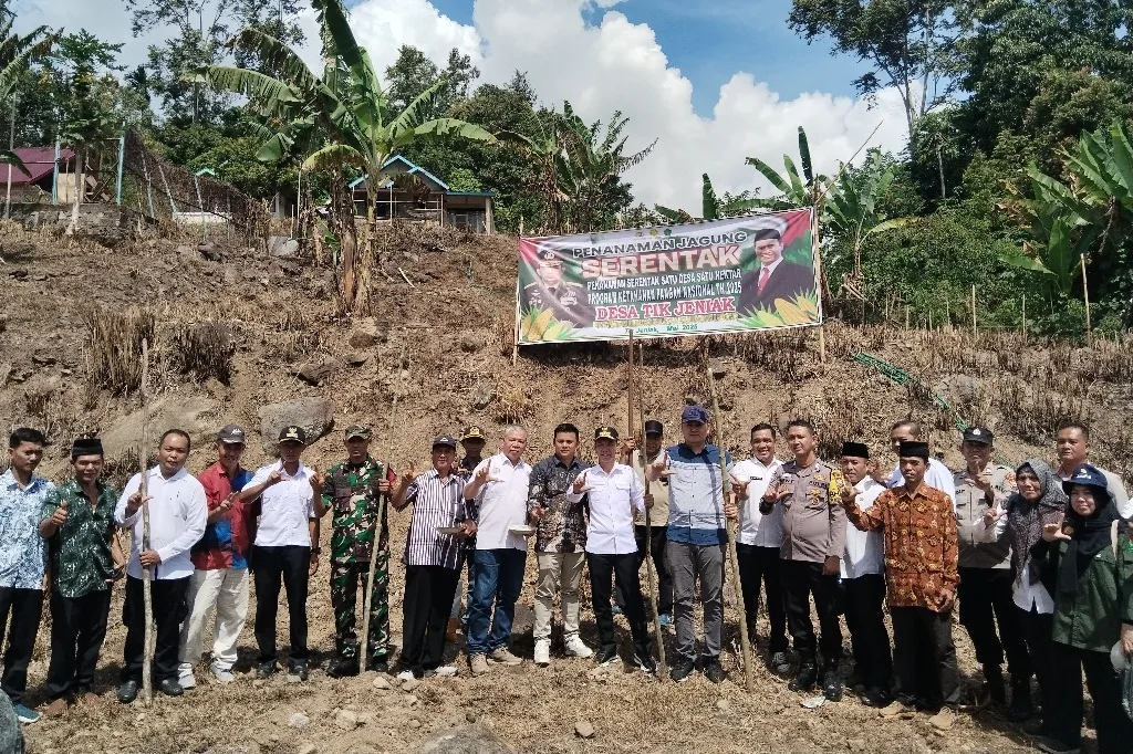 Undang Wabup, Pemdes Tik Jeniak Launching Program Ketahanan Pangan