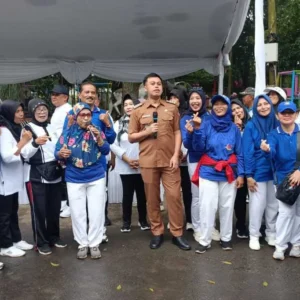 Wali Kota Blitar Hadiri Peringatan Halun ke-29: Hidup Tetap Semangat dan Sehat Wali Kota Blitar Hadiri Peringatan Halun ke-29: Hidup Tetap Semangat dan Sehat