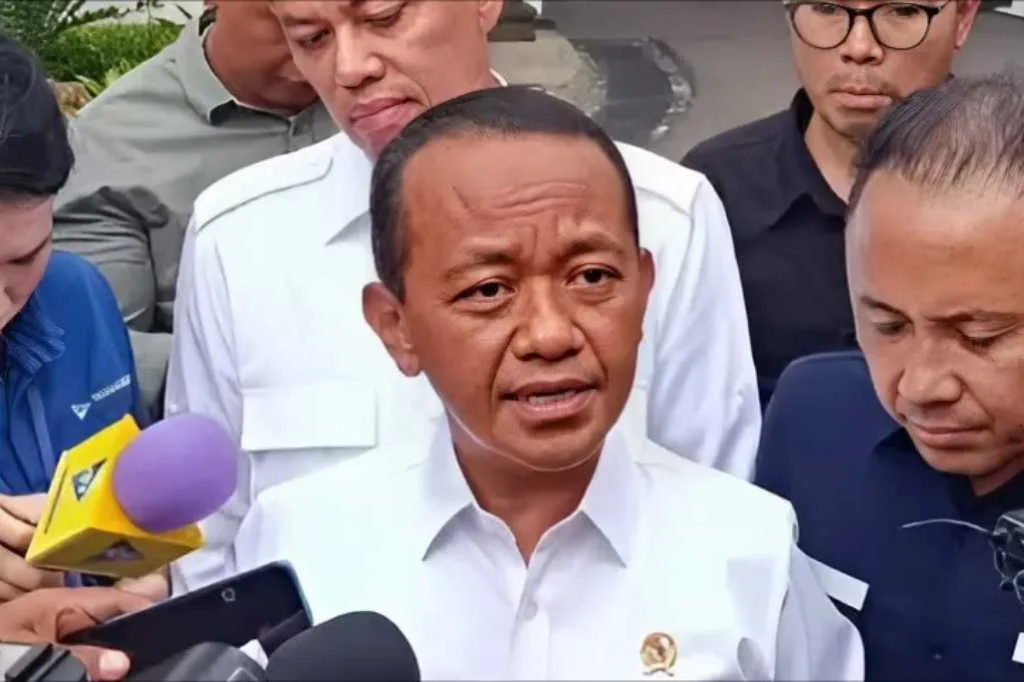 Bahlil Lahadalia Tepis Keterlibatan Jokowi dalam Penambangan Nikel Raja Ampat