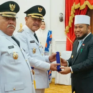 Gubernur Bengkulu Lantik Rifa’i–Yevri, Titip Infrastruktur dan Pelayanan Rakyat