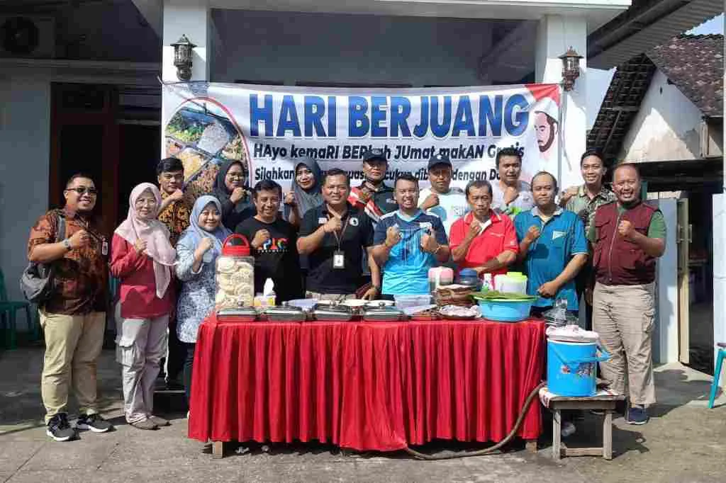 Hari Berjuang: Balai POM Kediri Beri Apresiasi Dasawisma Tapak Dara dan KWT Dewi Sri