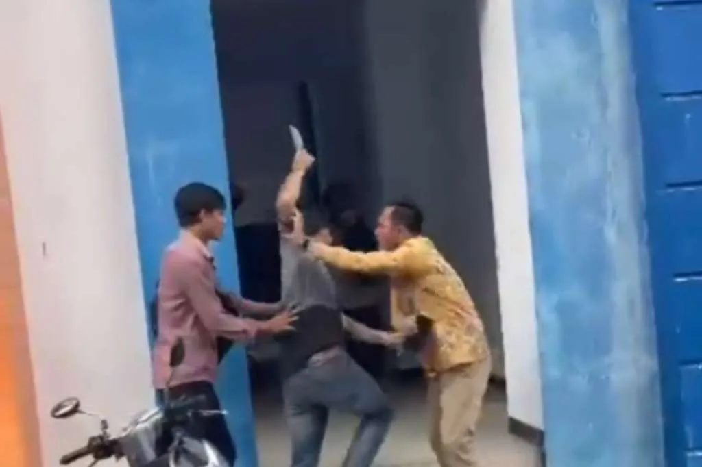 Jiplak Makalah Berujung Penikaman, Mahasiswa Hukum UNIHAZ Diringkus Polisi