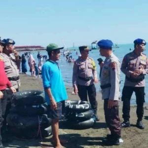 Libur Idul Adha: Kawasan Pantai di Kota Tegal Diserbu Wisatawan
