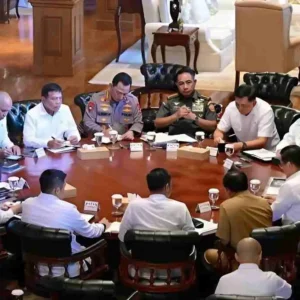 Presiden Prabowo Pimpin Rapat Terbatas di Hambalang Bahas Geopolitik Global