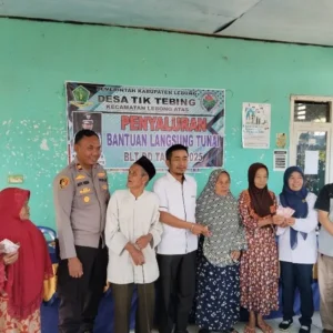 Salurkan BLT-DD Tiga Bulan, Kades Tik Tebing: Gunakan Sebaik Mungkin