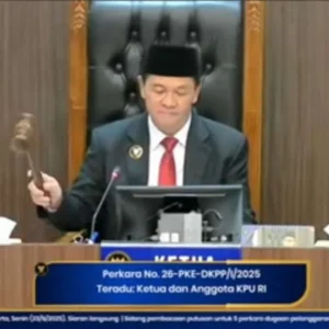 Umumkan Status Tersangka Rohidin Saat Pilgub 2024 Bengkulu, KPU RI Dapat Sanksi Keras Umumkan Status Tersangka Rohidin Saat Pilgub 2024 Bengkulu, KPU RI Dapat Sanksi Keras