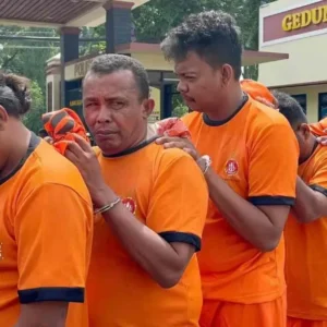 Viral! Aksi 6 Debt Collector Ilegal Rampas Sepeda Motor N-Max di Cawang Jaktim
