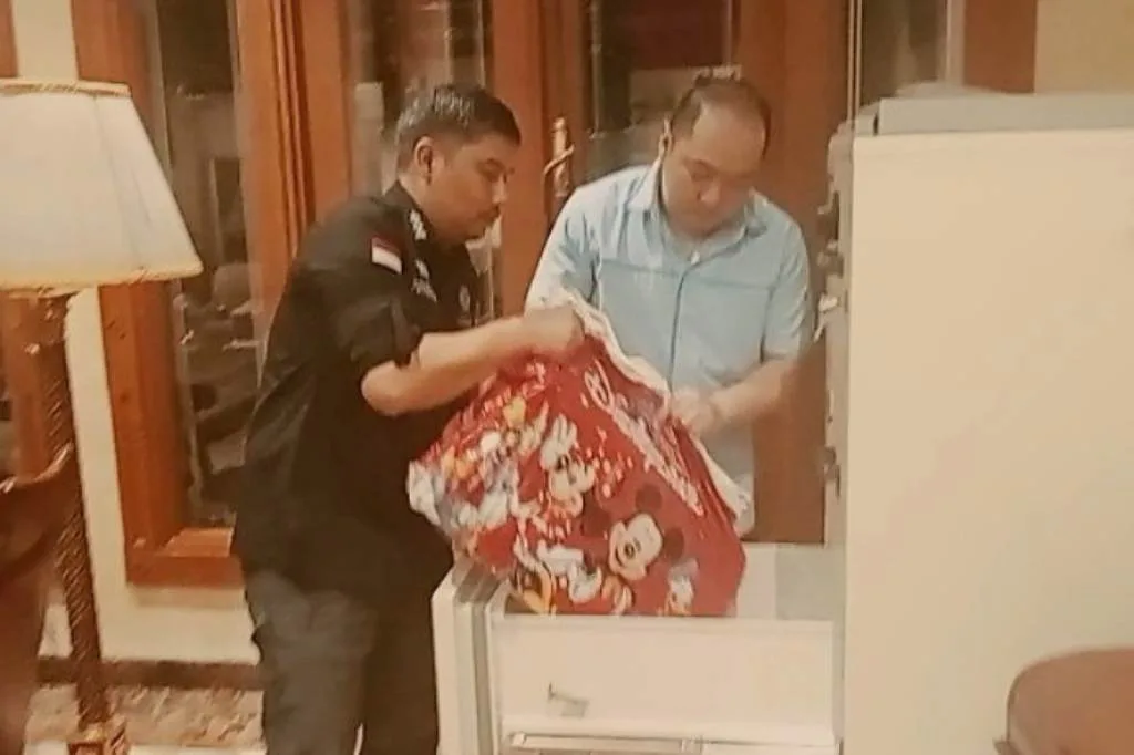 Kejagung Geledah Kantor PT Sritex di Sukoharjo Jateng, Uang Tunai Miliaran Rupiah Disita