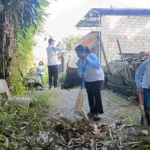 Aksi Bersih Bersih Jalan di Wisata Kalibalang: Caesar Alfonso Apresiasi Mahasiswa KKN Unisba