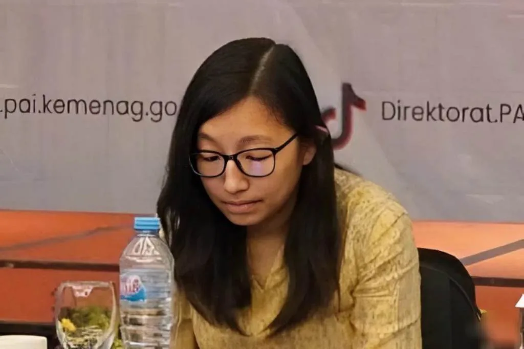 Buron ke Luar Negeri, Eks Stafsus Nadiem Makarim Kini Jadi Buruan Kejagung