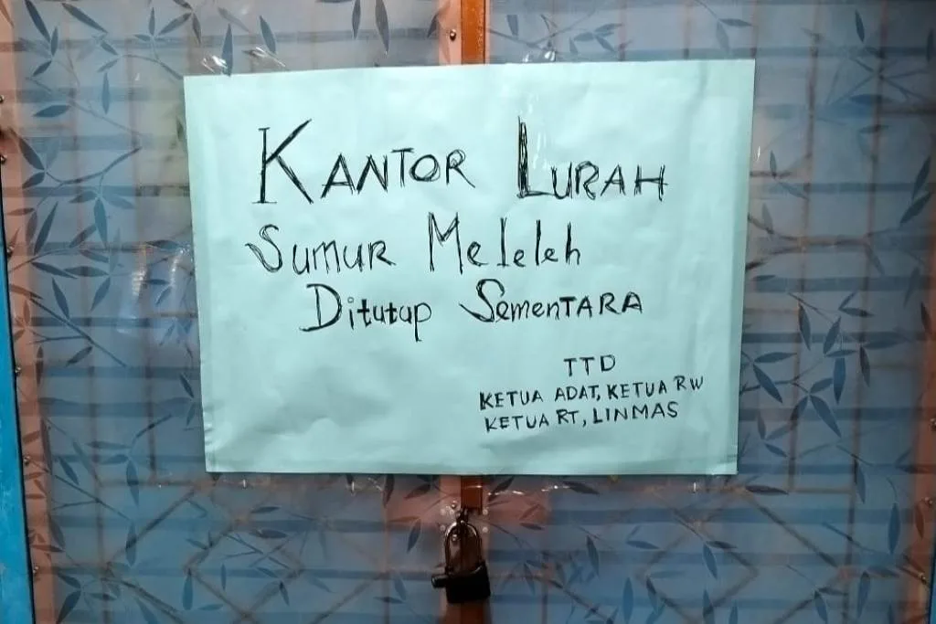 Kantor Kelurahan Sumur Meleleh Kota Bengkulu Disegel, Ketua RW: Kami Sudah Muak