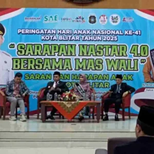 Mas Ibin Hadiri Sarapan Nastar Wujud Kometmen Kota Blitar Layak Anak Mas Ibin Hadiri Sarapan Nastar: Wujud Kometmen Kota Blitar Layak Anak