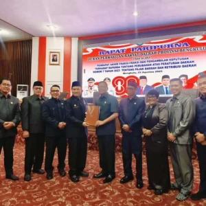 Pendapat Akhir Raperda Pajak, Fraksi Hanura Ingatkan Pemprov Bengkulu Jangan Bebani Rakyat