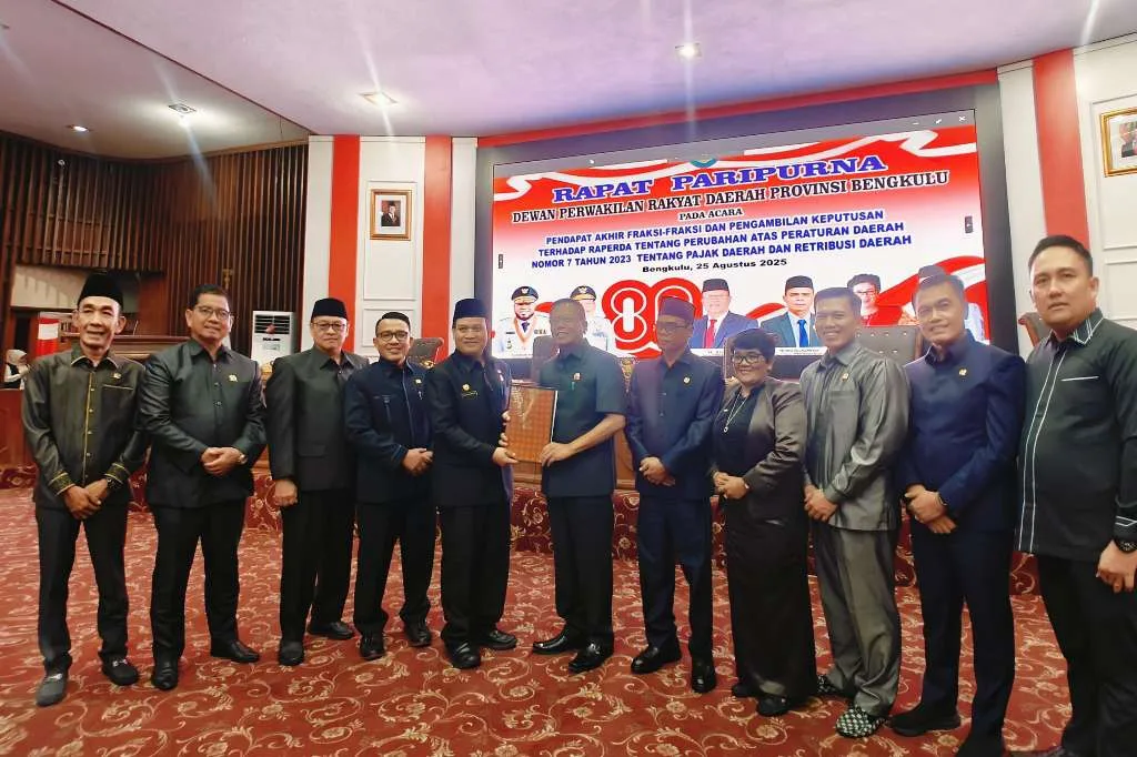 Pendapat Akhir Raperda Pajak, Fraksi Hanura Ingatkan Pemprov Bengkulu Jangan Bebani Rakyat