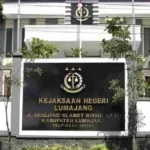Diduga Alihkan Fungsi Lahan Bantaran Sungai, Kejari Lumajang Geledah Kantor BPN