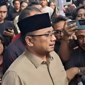 Gus Yaqut Diperiksa KPK Selama 5 Jam Terkait Dugaan Korupsi Kuota Haji Gus Yaqut Diperiksa KPK Selama 5 Jam Terkait Dugaan Korupsi Kuota Haji