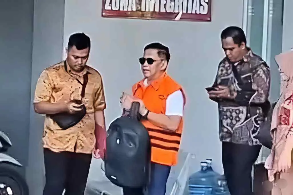 Hasto Kristiyanto Bebas dari Rutan KPK Usai Terima Amnesti Presiden Prabowo