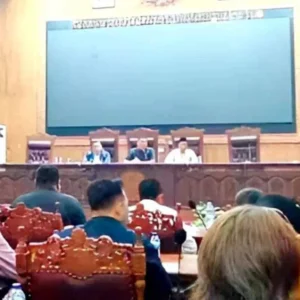 Pansus Hak Angket DPRD Pati: Pintu Menuju Pemakzulan Bupati Sudewo