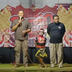 Pentas Seni Meriahkan HUT RI ke 80 di Bazar UMKM Bendo Fest ke 2