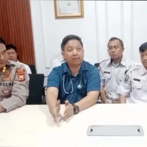 Ratusan Siswa Keracunan Makanan Dirawat Intensif RSUD Lebong Ratusan Siswa Keracunan Makanan Dirawat Intensif RSUD Lebong