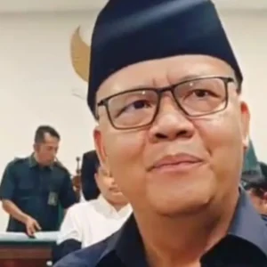 Rohidin Mersyah Usai Divonis, Kebenaran Akan Menemukan Jalan Rohidin Mersyah Usai Divonis: “Kebenaran Akan Menemukan Jalan”