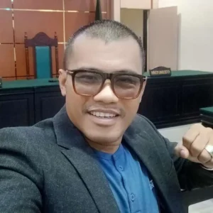 Berkas Perkara Kades Laonti Lengkap, Kuasa Hukum: Sidang Harus Transparan!