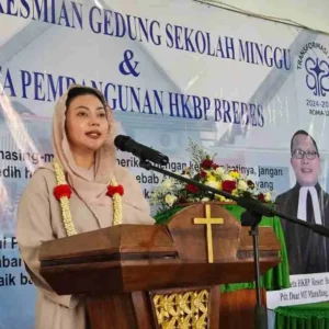 Bupati Brebes Resmikan Gedung Sekolah Minggu Huria Kristen Batak Protestan