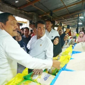 Di Bengkulu Mentan Pastikan Stok Beras Nasional Aman Hingga Akhir Tahun