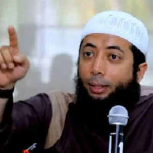 Diduga Pakai Kuota Khusus Bermasalah, Pendakwah Khalid Basalamah Diperiksa KPK
