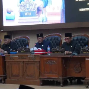 DPRD Kota Tegal Sampaikan Pandangan Fraksi Terkait Perubahan Perda