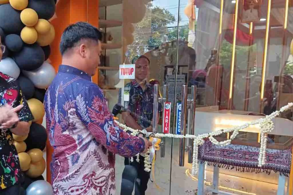 Gedung Perpustakaan Soekarno-Hatta Kabupaten Tegal Resmi Dibuka
