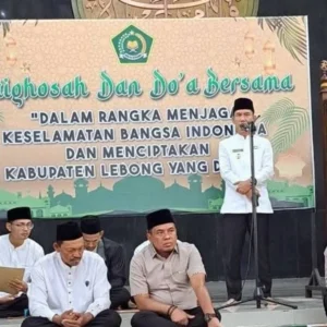 Gelar Istighosah, Wabup Momentum Penting Menjaga Persatuan Gelar Istighosah, Wabup : Momentum Penting Menjaga Persatuan