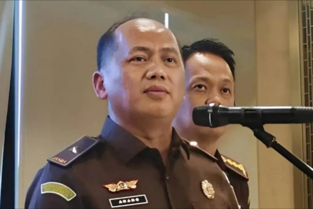Kejagung Periksa 10 Orang Saksi dalam Kasus Dugaan Korupsi Kredit Sritex Kejagung Periksa 10 Orang Saksi dalam Kasus Dugaan Korupsi Kredit Sritex