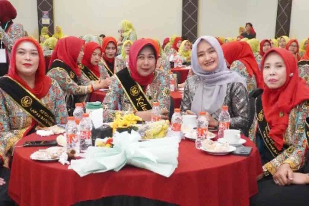 Mba Iin Jadi Narasumber Pertemuan Rutin PIPAS Jateng, Dorong Pemberdayaan Perempuan