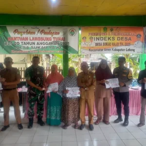Pemdes Sukau Rajo Salurkan BLT DD Periode Juli-Agustus