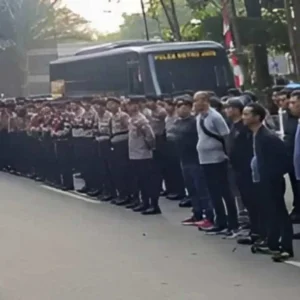 Polda Metro Jaya Gelar Patroli Skala Besar, Ratusan Personel Dikerahkan di Jakarta