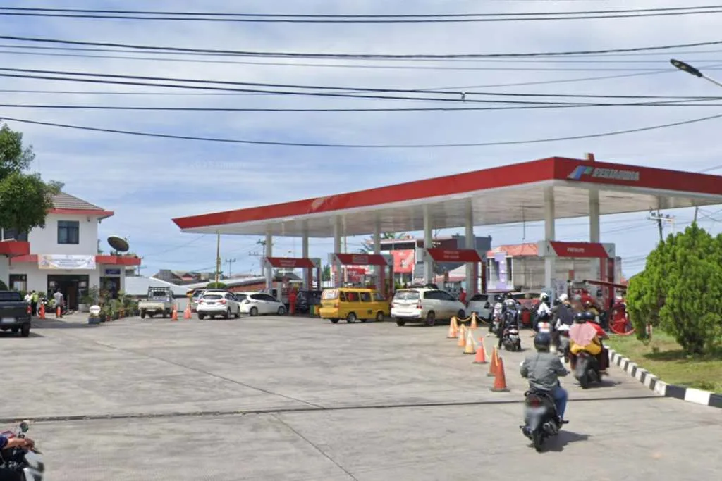 SPBU Gading Cempaka Km 8 Kota Bengkulu Dilaporkan Langgar UU Ketenagakerjaan