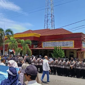 Unjuk Rasa Polda Bengkulu, AMBB Desak Tuntaskan Kasus Korupsi PDAM dan Potongan Gaji ASN