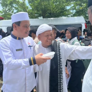 Pengajian Rutin Merah Putih: Pemprov Bengkulu Kuatkan Kebersamaan dan Kepedulian Pengajian Rutin Merah Putih: Pemprov Bengkulu Kuatkan Kebersamaan dan Kepedulian