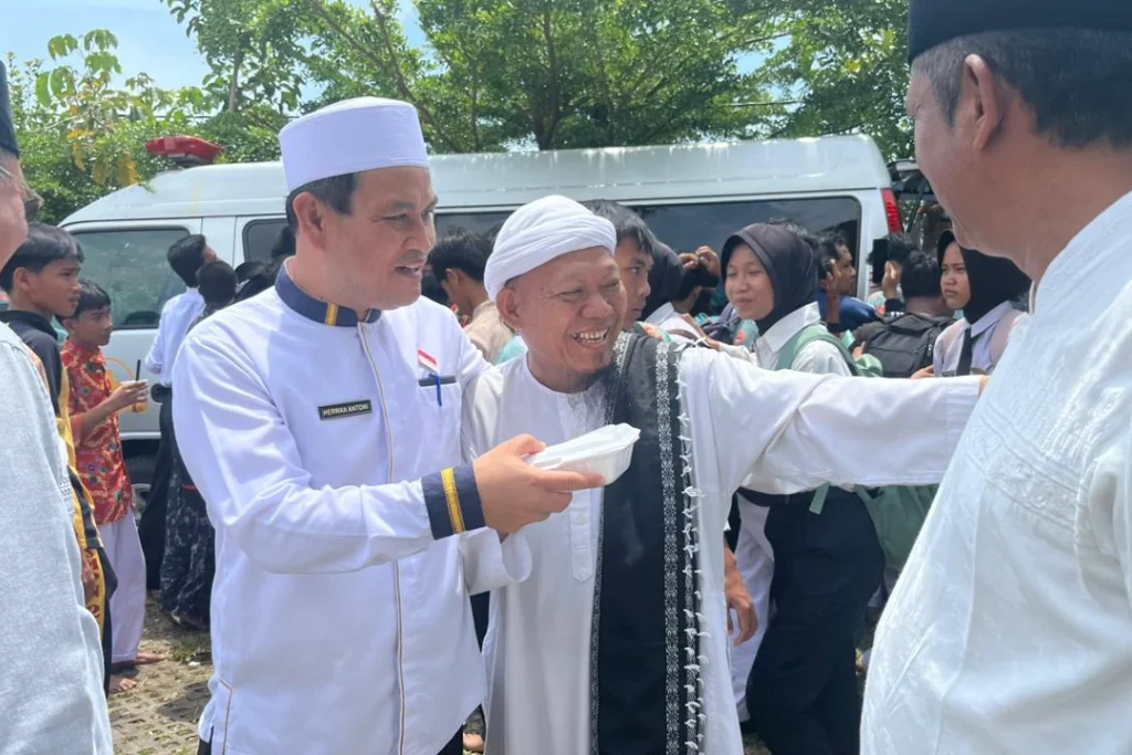 Pengajian Rutin Merah Putih: Pemprov Bengkulu Kuatkan Kebersamaan dan Kepedulian