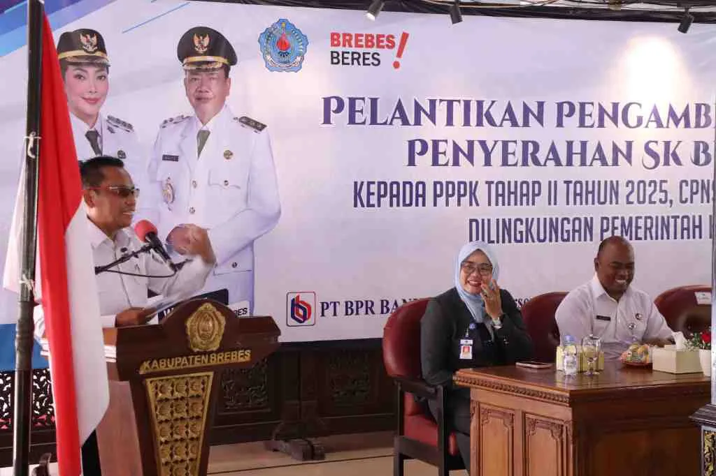 Pj Sekda Brebes Lantik 162 PPPK, Ingatkan PNS Wajib Loyal dan Profesional