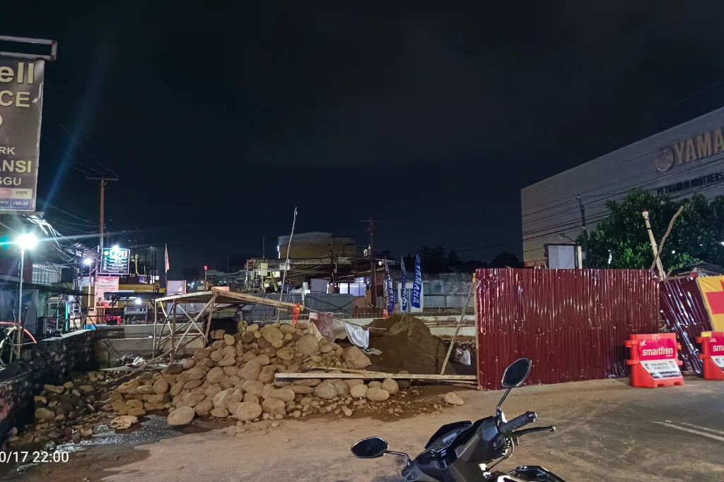 Warga Jalan Merapi Raya Kota Bengkulu Keluhkan Pembangunan Jembatan Tanpa Sosialisasi