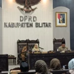 DPRD Blitar Gelar Rapat Paripurna Bahas APBD 2026, Fraksi Sampaikan PU