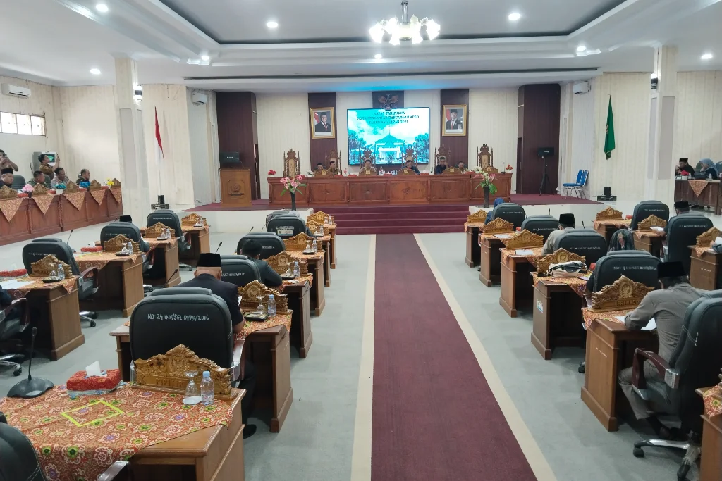 DPRD Lebong Gelar Paripurna Bahas R-APBD 2026, Pemangkasan Anggaran Mecapai Rp98 Miliar