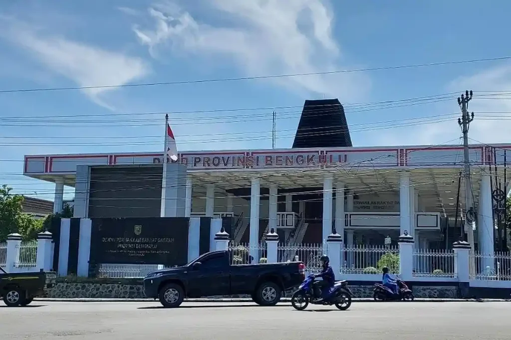 Polemik PAW Ketua DPRD Provinsi Bengkulu: Panggung Tarik-Ulur Kekuasaan Fraksi Golkar Jadi Penentu Utama Jadwal Paripurna PAW Ketua DPRD Provinsi Bengkulu