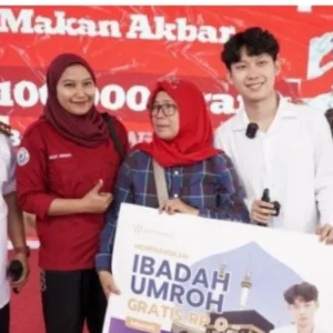 Warga Bengkulu Tagih Janji Umroh Willie Salim dan Gubernur Helmi Hasan yang Tak Kunjung Terwujud Warga Bengkulu Tagih Janji Umroh Willie Salim dan Gubernur Helmi Hasan yang Tak Kunjung Terwujud