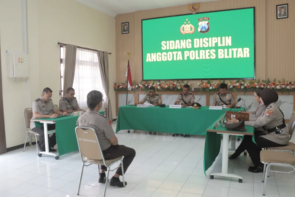 Polres Blitar Sidangkan Anggota Pelanggar Disiplin, Aiptu K Dimutasi dan Dikenakan Patsus