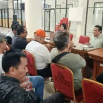 Puluhan Awak Media Gruduk RSUD Mardi Waluyo, Dugaan Pungli Cuci Darah Memanas